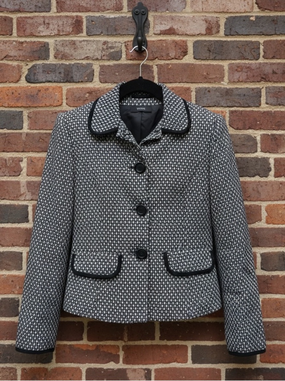 Cleo Black White Wool Blend Button Front Career Blazer Size 4
